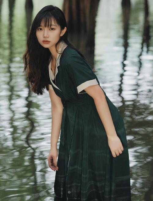 久久人妻啪啪的相关介绍