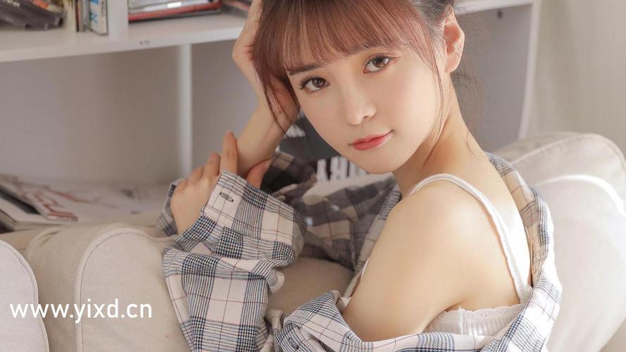 欧美一区二区黄色的相关介绍