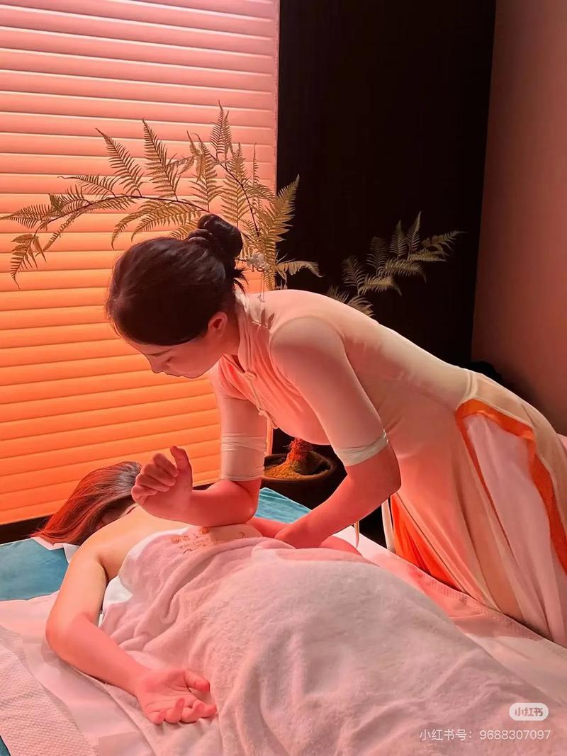 杨幂大尺度私密性写真的相关介绍