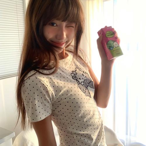 绯色av人妻少妇中文字幕的相关介绍