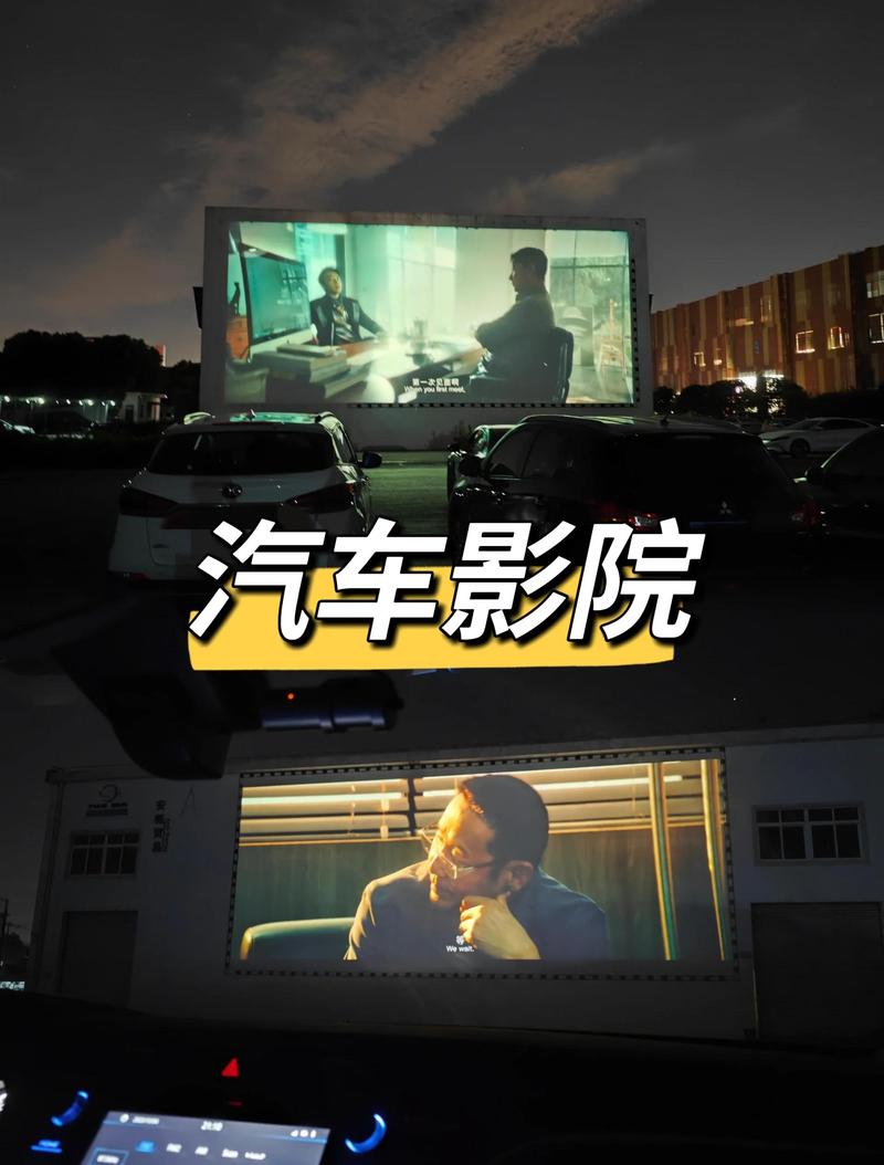 操白黑丝美女的相关介绍
