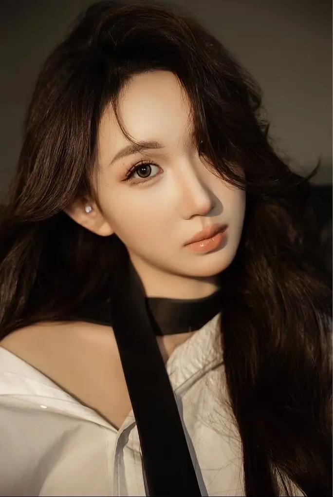 淫片美女av的相关介绍