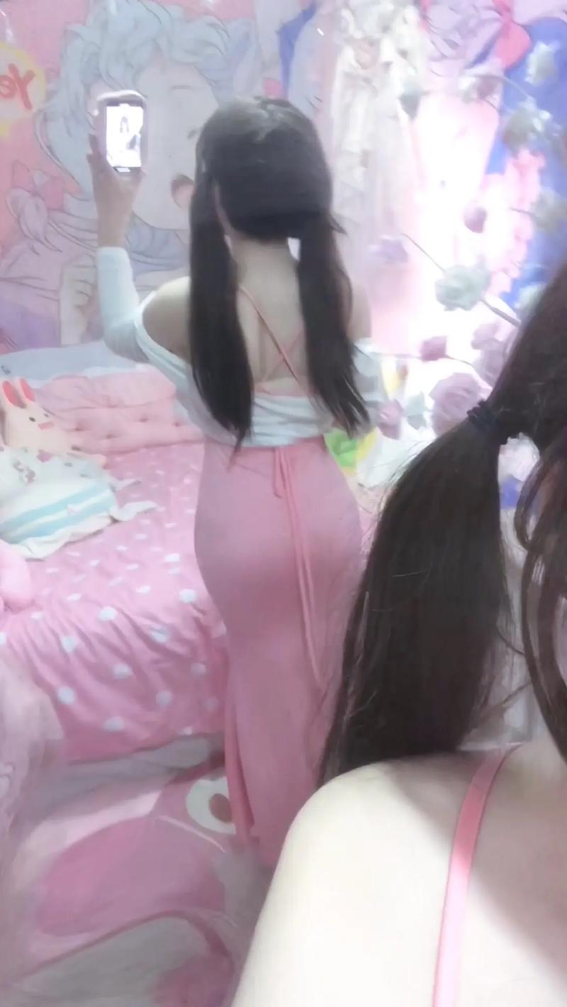 我要看女人18毛片的相关介绍