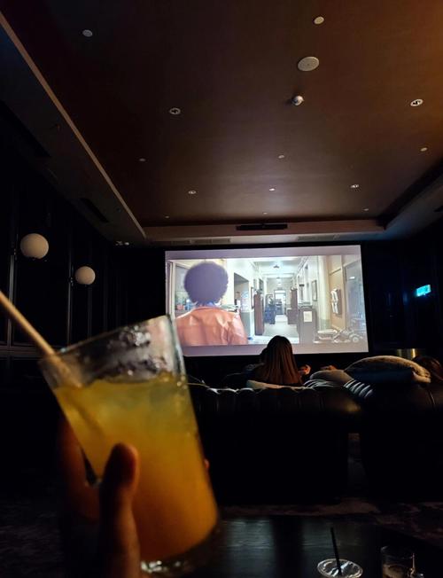 18禁国产在线一区观看的相关介绍