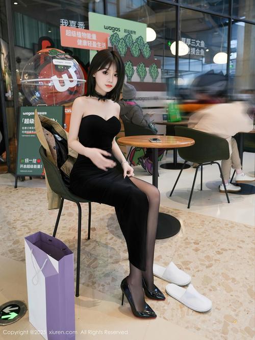 欧美人妻啪啪啪的相关介绍