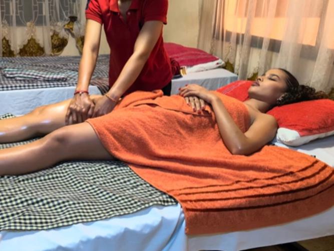 日本异性精油按摩｜全身解压SPA｜专业技师一对一服务