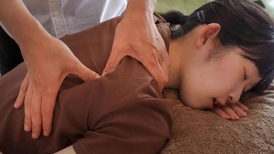 美女老师操比视频的相关介绍