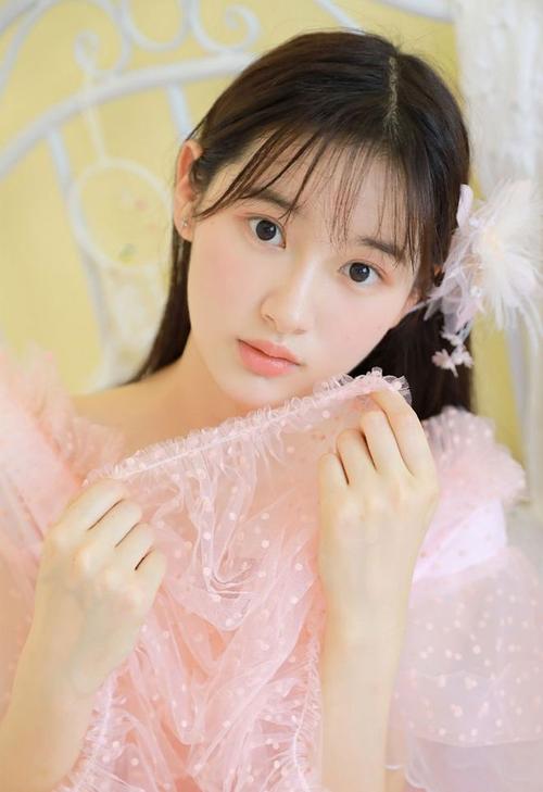 舔老师逼的相关介绍