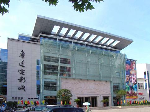 亚洲av一女人天堂的相关介绍