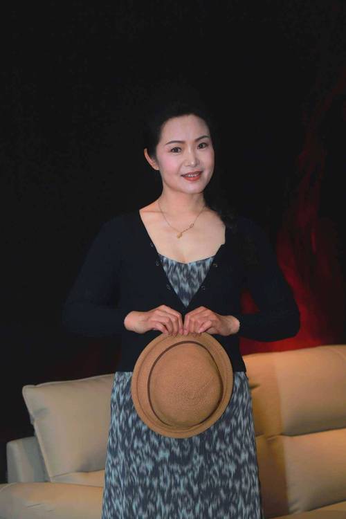 农村女人黄色录像的相关介绍