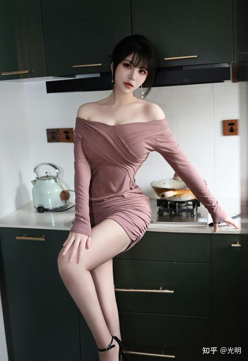 av一级少妇免费看大片的相关介绍