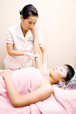 人妻熟女在线看的相关介绍