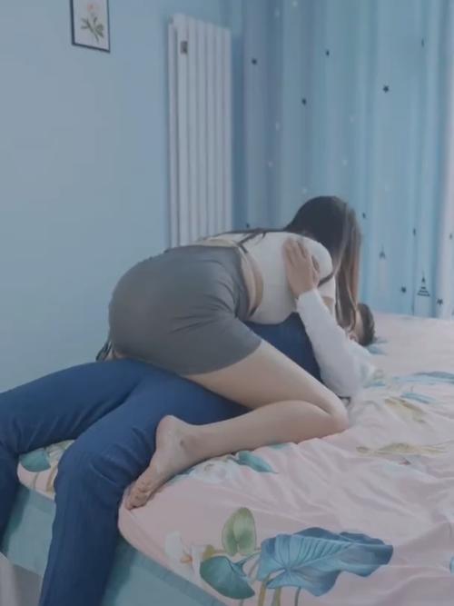 啪啪啪家庭教师的相关介绍