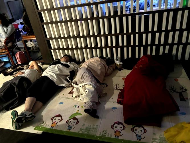 欧美成人一级在线的相关介绍