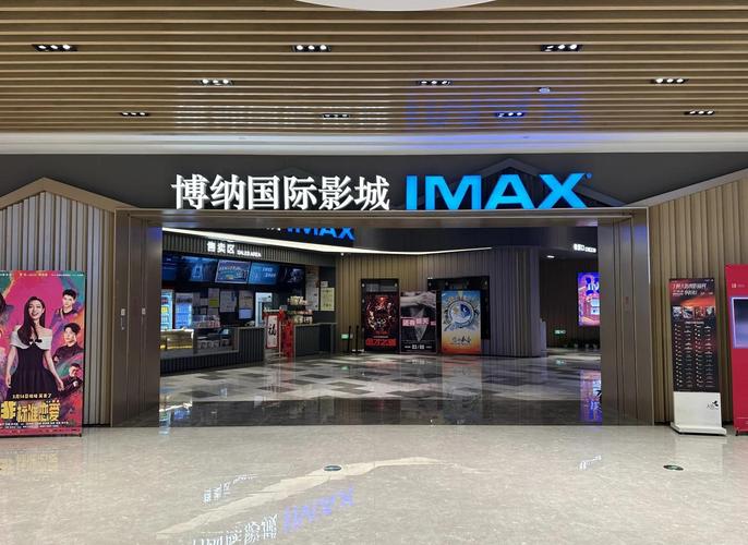女性下面总是有黄色分泌物的相关介绍