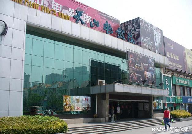 操嫌弃我老师操我女老师的相关介绍