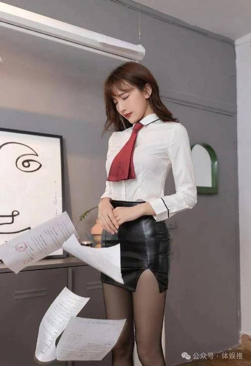 被迫高h辣文的相关介绍