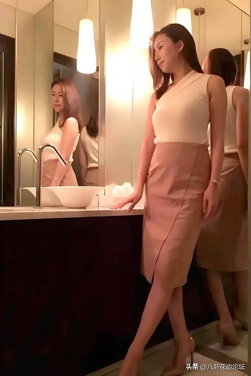 人妻少妇性色精品专区av的相关介绍