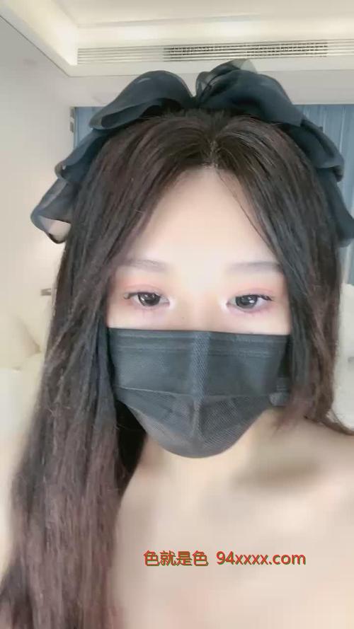 精品久久久com的相关介绍