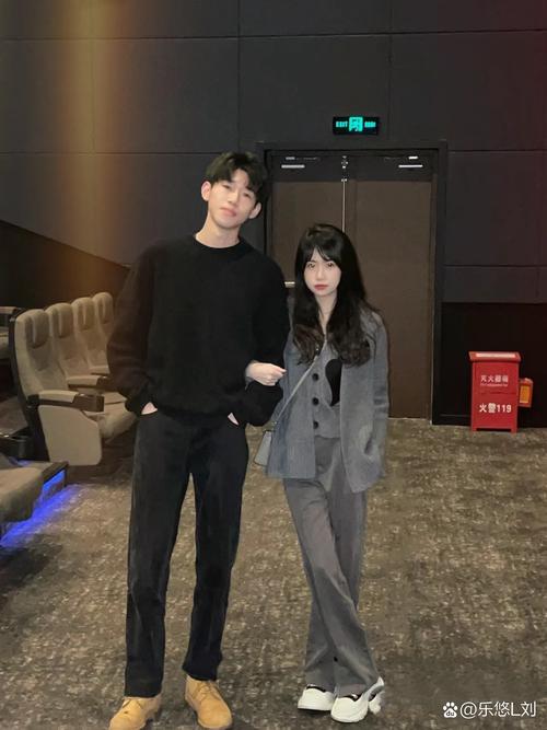 邻居少妇性小说的相关介绍