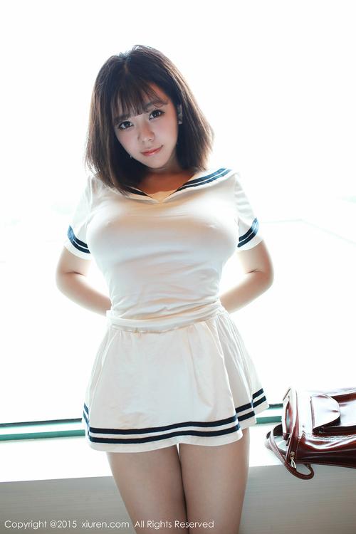 女人下面留黄色分泌物是怎么回事儿的相关介绍