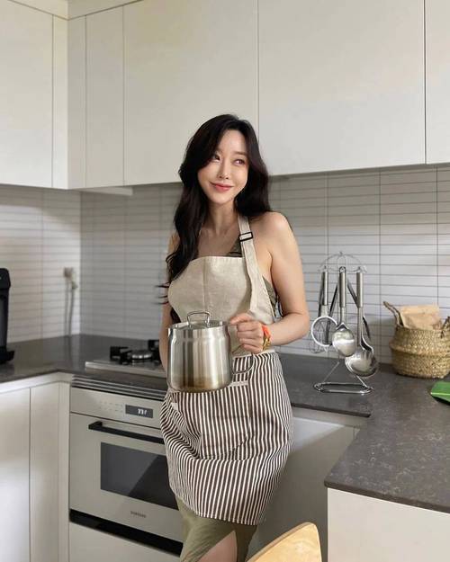 本色快播影院电影的相关介绍